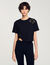 T-shirt geborduurde bloem