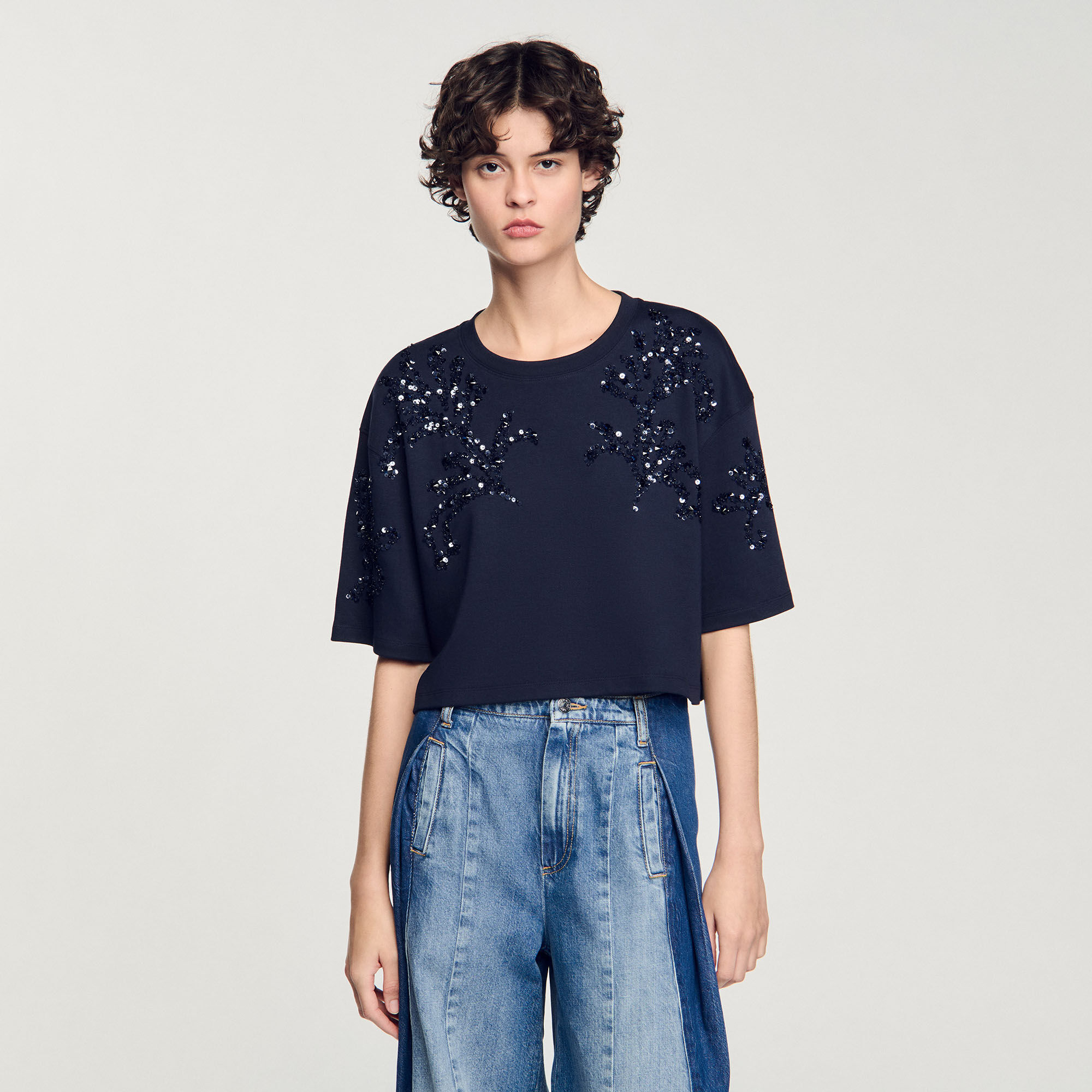 T-shirt details met parels